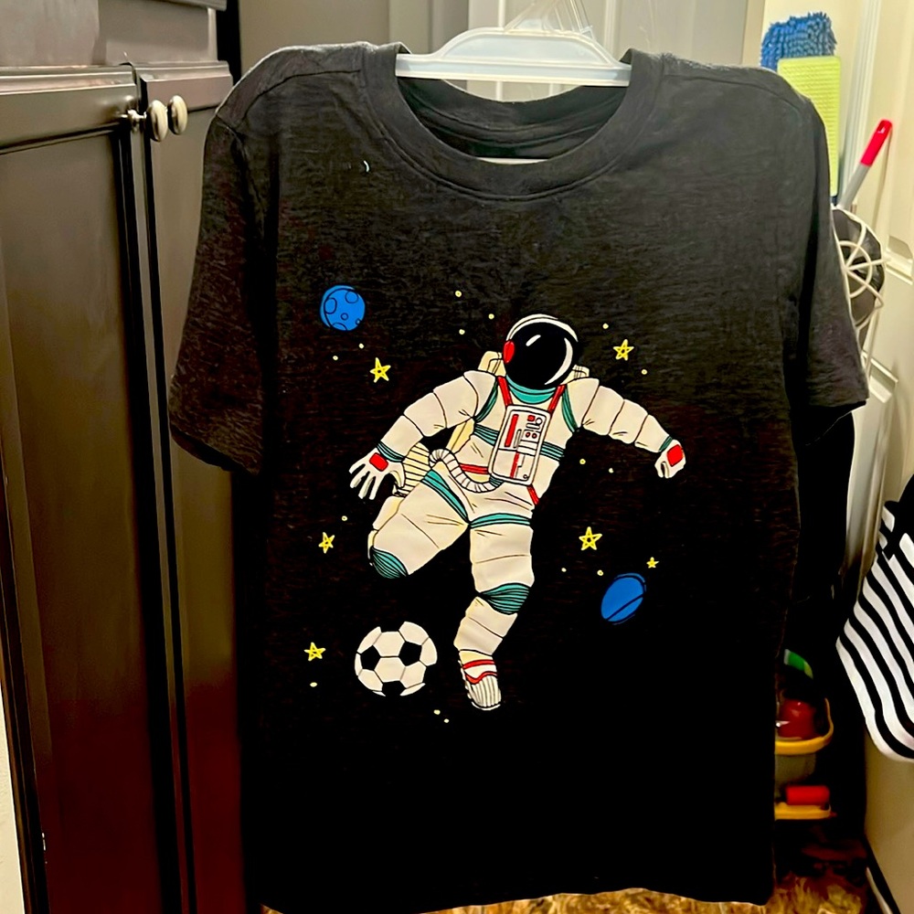 Boys astronaut t-shirt